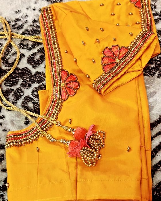 Aari Embroidery Blouse Designer in Nagapattinam